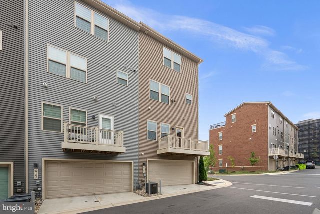 6100 NORTHWEST DR, Hyattsville, MD 20782