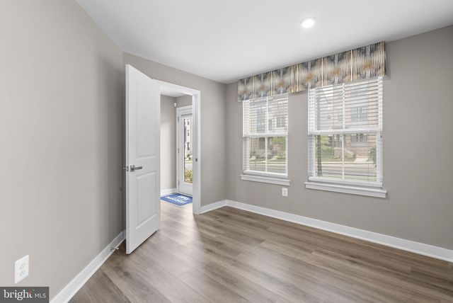 6100 NORTHWEST DR, Hyattsville, MD 20782