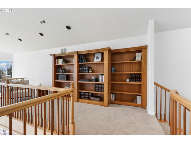 16700 Sw PARRETT MOUNTAIN Rd, Sherwood, OR 97140