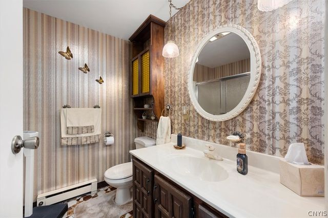 2 Clintonview Road, New Hartford, NY 13413