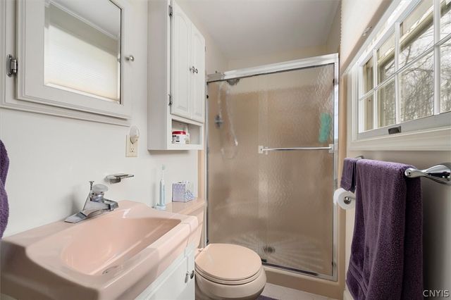 2 Clintonview Road, New Hartford, NY 13413