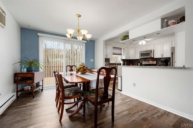 2 Clintonview Road, New Hartford, NY 13413