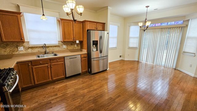 46 Ivy Creek Drive, Little Egg Harbor, NJ 08087