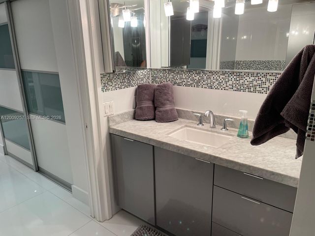251 Crandon Blvd 1105, Key Biscayne, FL 33149