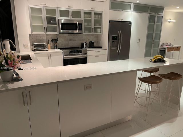251 Crandon Blvd 1105, Key Biscayne, FL 33149