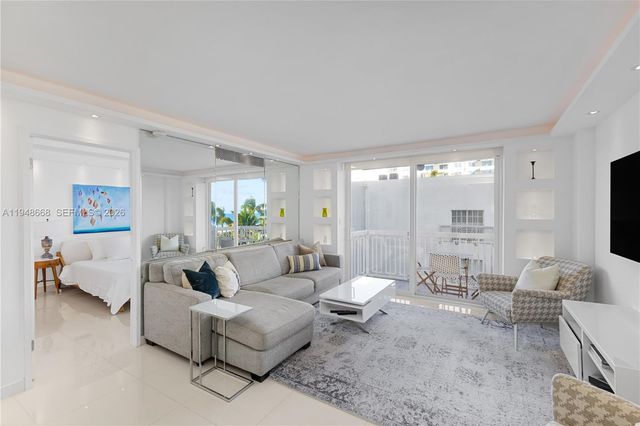 401 Ocean Dr 421, Miami Beach, FL 33139