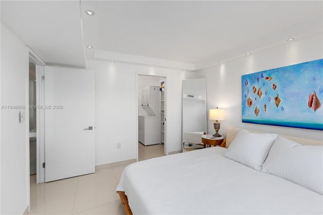 401 Ocean Dr 421, Miami Beach, FL 33139