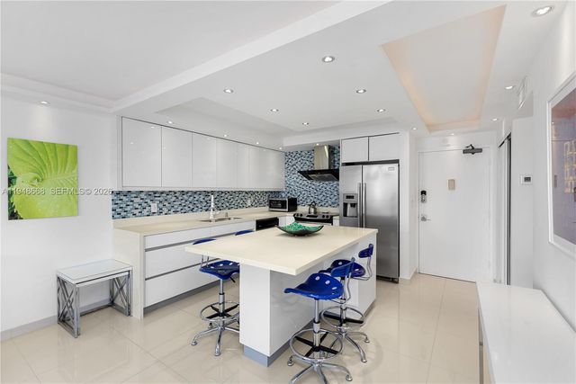 401 Ocean Dr 421, Miami Beach, FL 33139