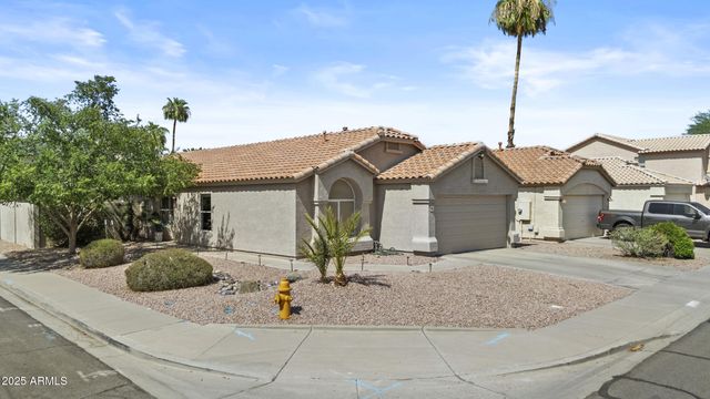 1162 W BLUEBIRD Drive, Chandler, AZ 85286