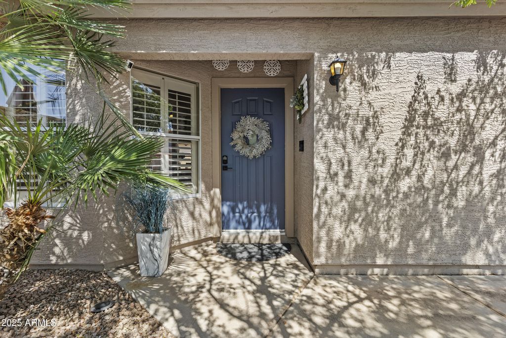 1162 W BLUEBIRD Drive, Chandler, AZ 85286 — photo 2