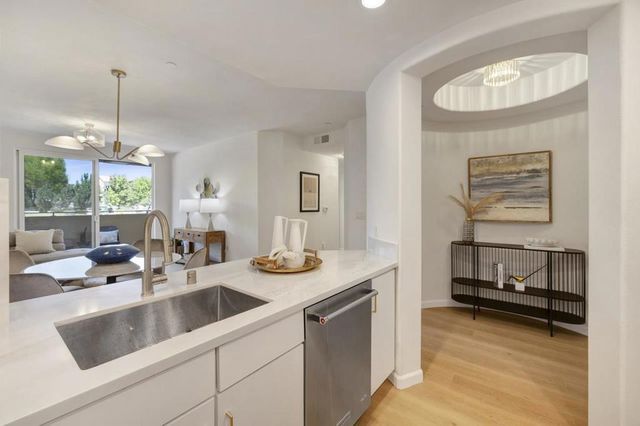 2988 Grassina Street 209, San Jose, CA 95136