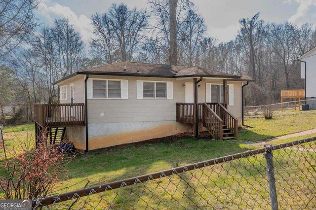 56 East Avenue, Rossville, GA 30741