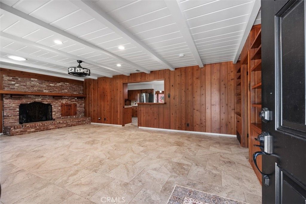 1860 S Juniper S, Escondido, CA 92025 — photo 3