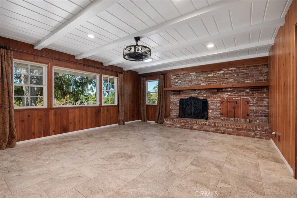1860 S Juniper S, Escondido, CA 92025 — photo 5