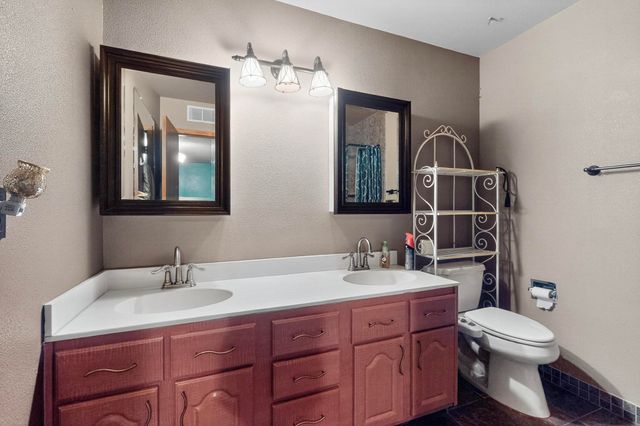 12701 ELYSE Place SE, Albuquerque, NM 87123