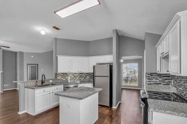 15503 W Little York Road, Houston, TX 77084