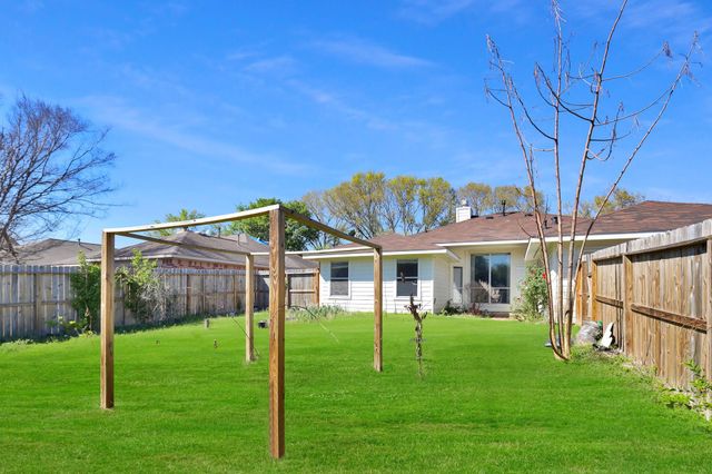 15503 W Little York Road, Houston, TX 77084