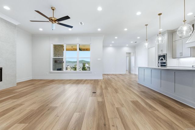 21 Mountain Brook Road, Little Rock, AR 72223