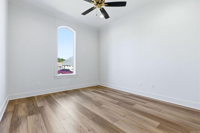 21 Mountain Brook Road, Little Rock, AR 72223