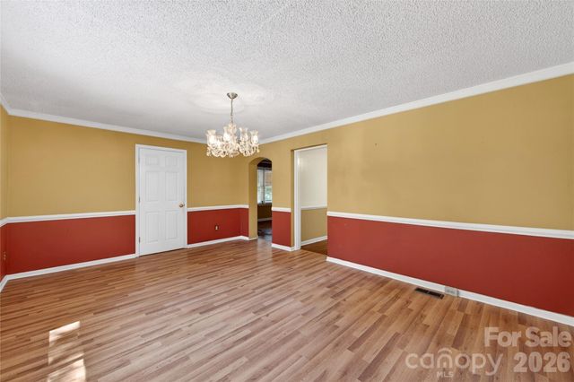 4400 Hamilton Circle, Charlotte, NC 28216