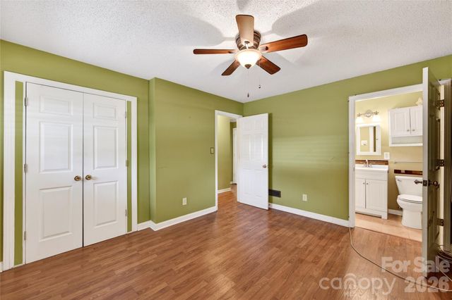 4400 Hamilton Circle, Charlotte, NC 28216