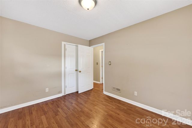 4400 Hamilton Circle, Charlotte, NC 28216