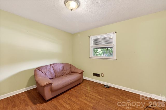 4400 Hamilton Circle, Charlotte, NC 28216