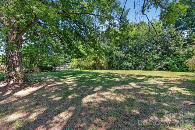 4400 Hamilton Circle, Charlotte, NC 28216