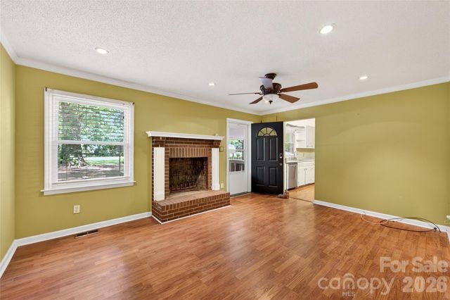 4400 Hamilton Circle, Charlotte, NC 28216
