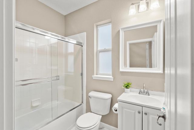 2483 Bear River Ct, West Sacramento, CA 95691