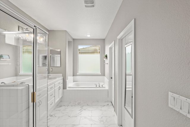 2483 Bear River Ct, West Sacramento, CA 95691