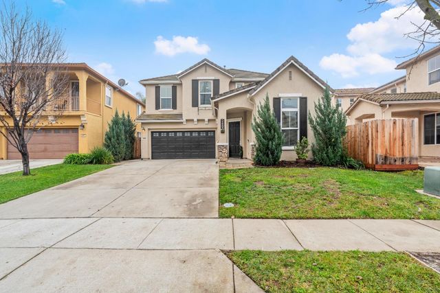 2483 Bear River Ct, West Sacramento, CA 95691