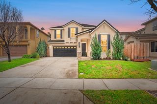 2483 Bear River Ct, West Sacramento, CA 95691