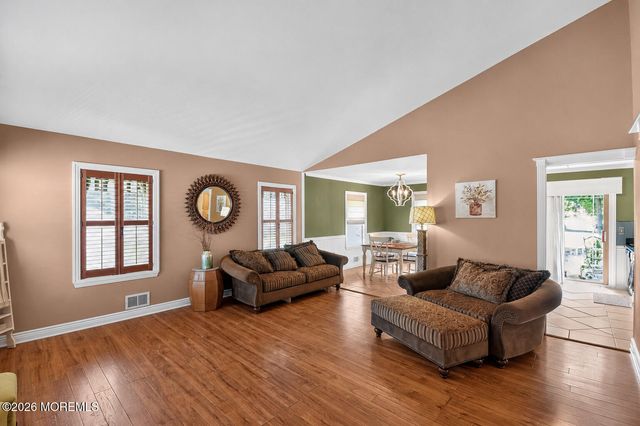 165 Jodie Road, Manchester, NJ 08759