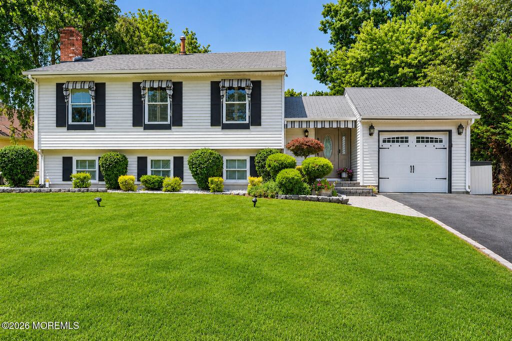 165 Jodie Road, Manchester, NJ 08759