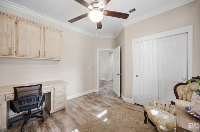 1328 Valov Lane, Bakersfield, CA 93314