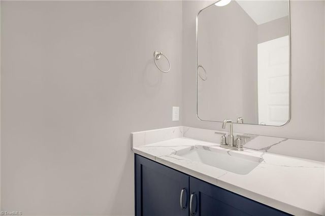 3104 Pasture View Drive, Summerfield, NC 27358