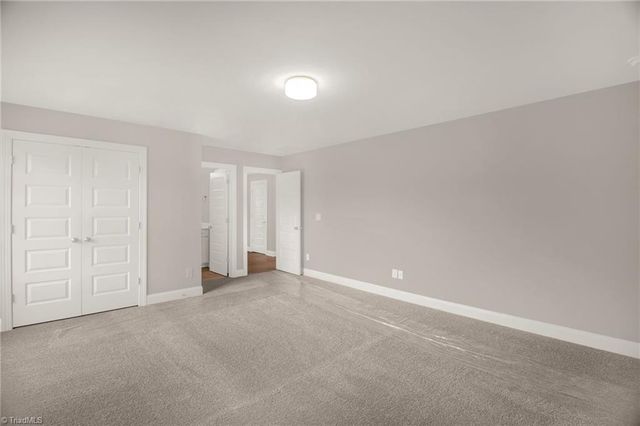 3104 Pasture View Drive, Summerfield, NC 27358