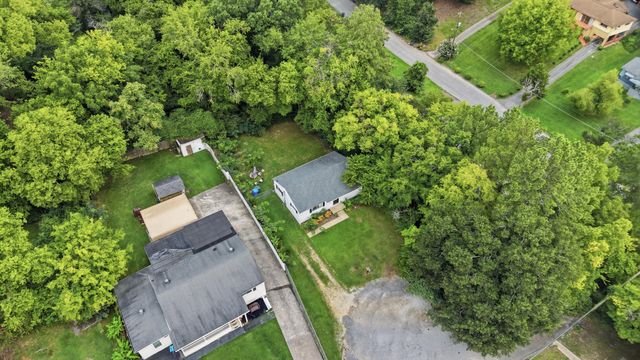 1209 Jarvis Avenue, Chattanooga, TN 37411