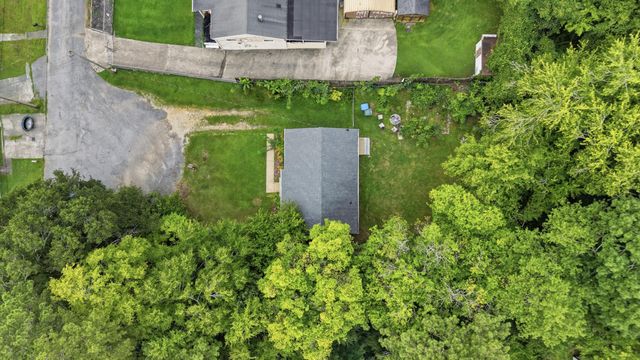 1209 Jarvis Avenue, Chattanooga, TN 37411