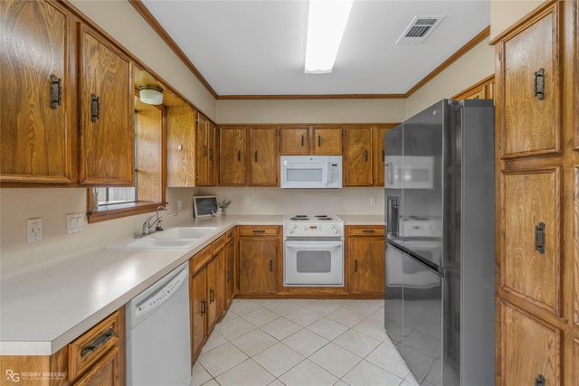 424 Westwood Drive, Bossier City, LA 71111