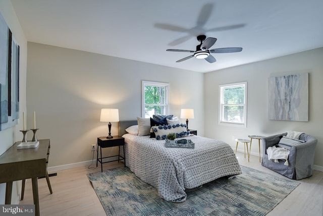 8426 WOODLAWN ST, Alexandria, VA 22309