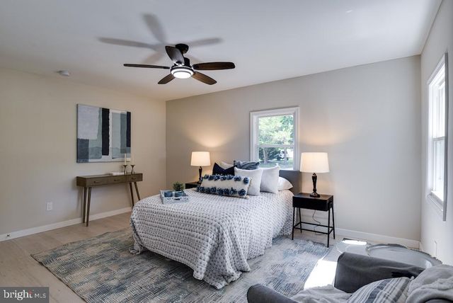 8426 WOODLAWN ST, Alexandria, VA 22309