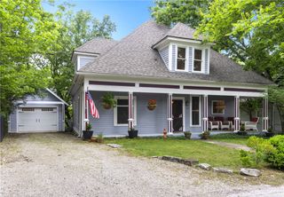 42 Vaughn Street, Eureka Springs, AR 72632