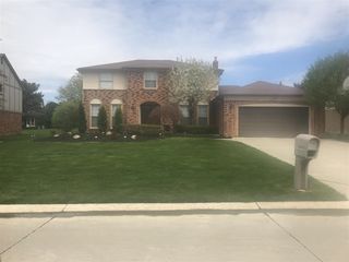3242 Salem Drive, Rochester Hills, MI 48306