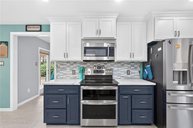 15242 CARAVEL Dr, Corpus Christi, TX 78418