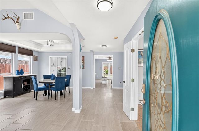 15242 CARAVEL Dr, Corpus Christi, TX 78418