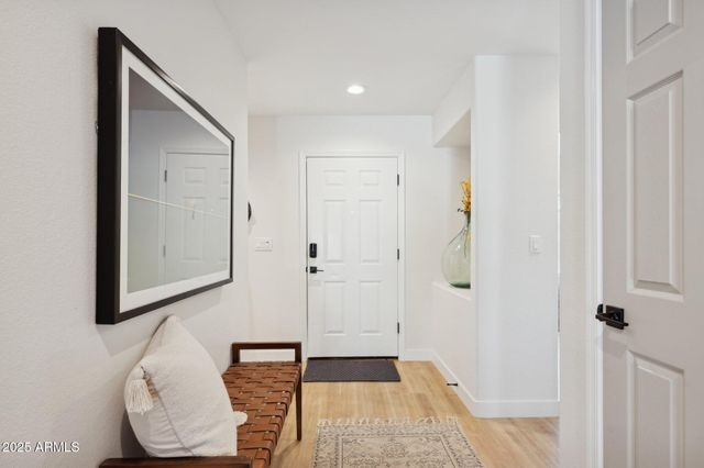 14239 N EDGEWORTH Drive A, Fountain Hills, AZ 85268