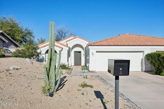 14239 N EDGEWORTH Drive A, Fountain Hills, AZ 85268