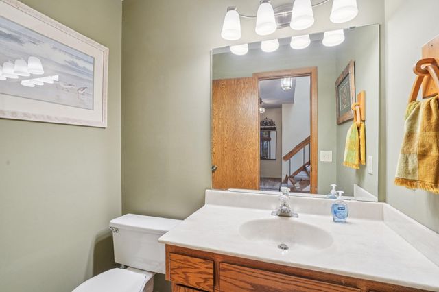 11380 36th Place N, Plymouth, MN 55441